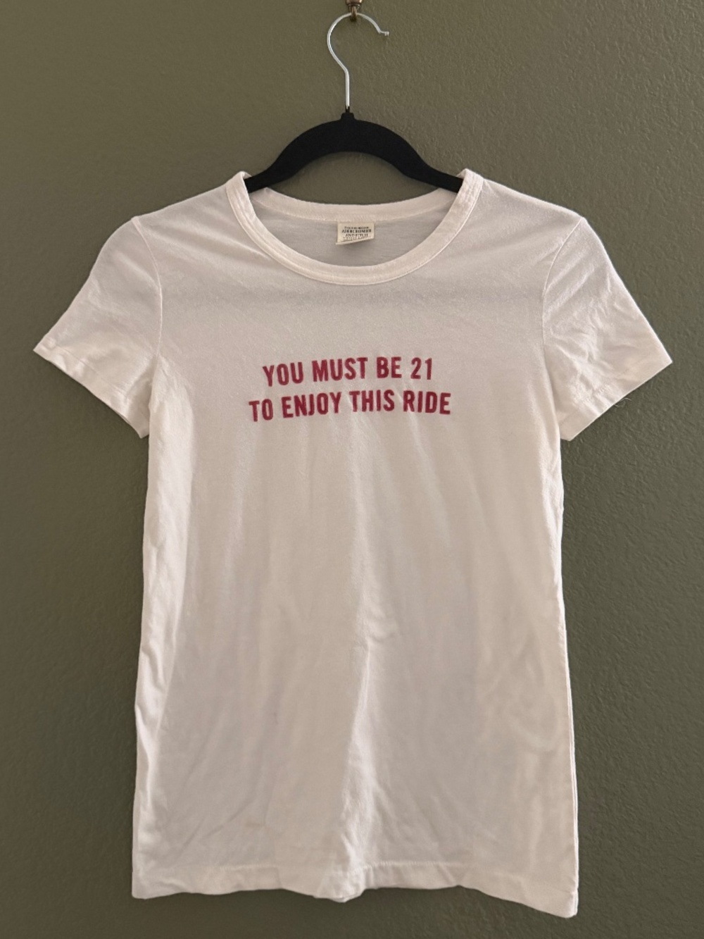 VINTAGE Y2K - Early 2000's - Abercrombie & Fitch Graphic Tee Medium
